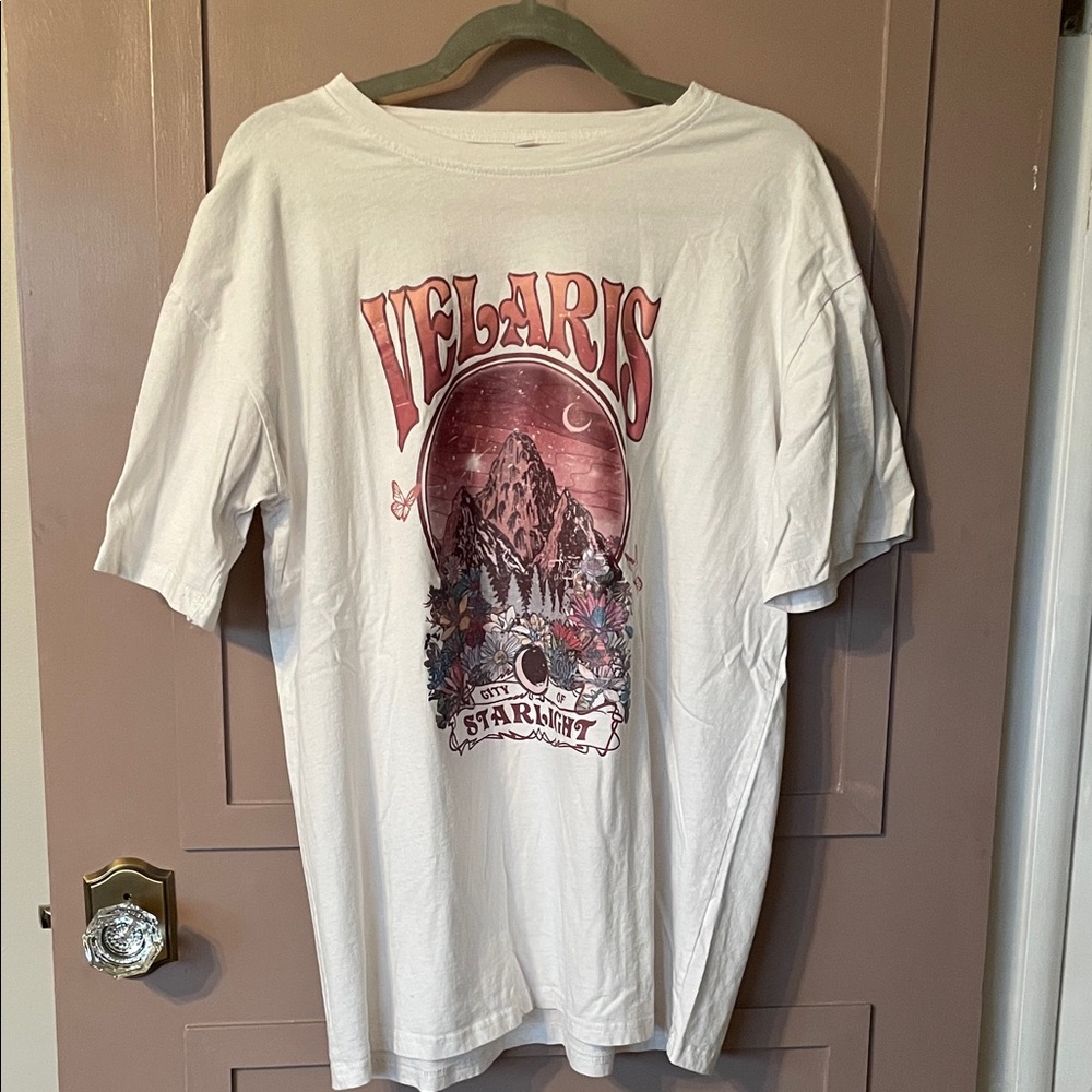 ACOTAR Velaris Graphic Tshirt